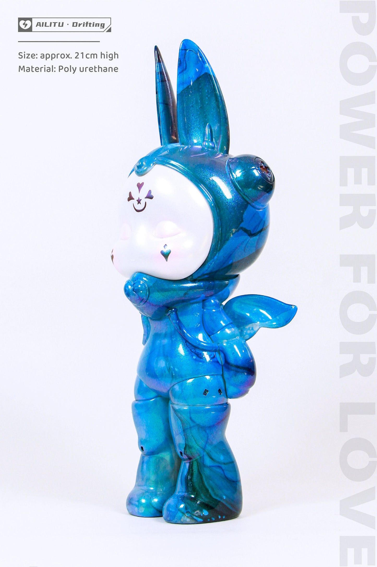 Art Designer Toy Figure/AILITU Galaxy - Sea Clouds/Material Polyurethane/8.27'' (21 cm) X 3.54'' (9 cm) X 2.76'' (7 cm)